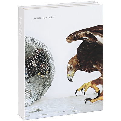 New Order Retro (4 CD) Формат: 4 Audio CD (Подарочное оформление) Дистрибьюторы: Warner Music, Торговая Фирма "Никитин" Германия Лицензионные товары Характеристики аудионосителей 2009 г Альбом: Импортное издание инфо 5303g.